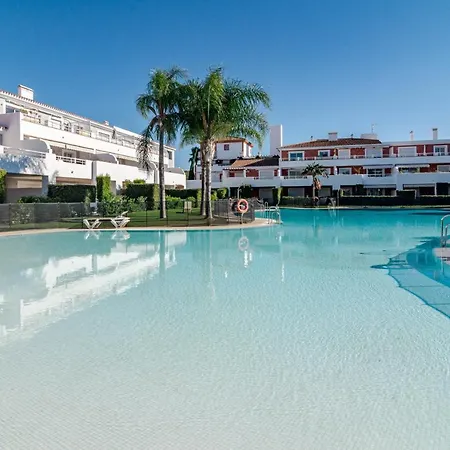 Gorgeous 3 Bedroom Town House In El Paraiso Overlooking La Concha Mountain